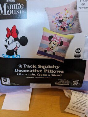 Disney NWT Minnie Mouse Squishy Pillow Set